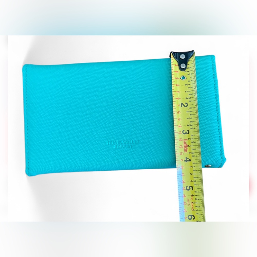 Travel‎ Wallet - Picture 2 of 4